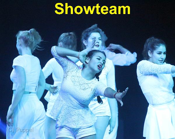 A Showteam.jpg